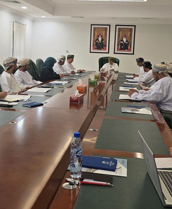 The Advisory Council of Dhofar University held its first meeting for the academic year 2024/2025.